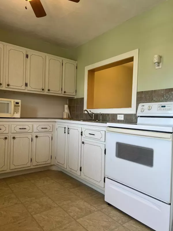 Boynton Beach, FL 33435,2112 NE 1st WAY 206