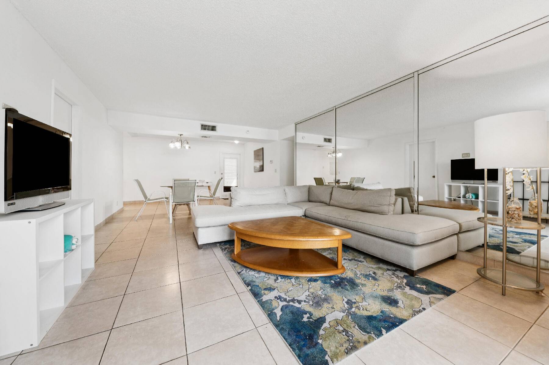 Boca Raton, FL 33486,622 NW 13th ST 11