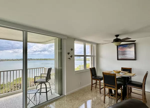 Singer Island, FL 33404,5480 N Ocean DR B5c