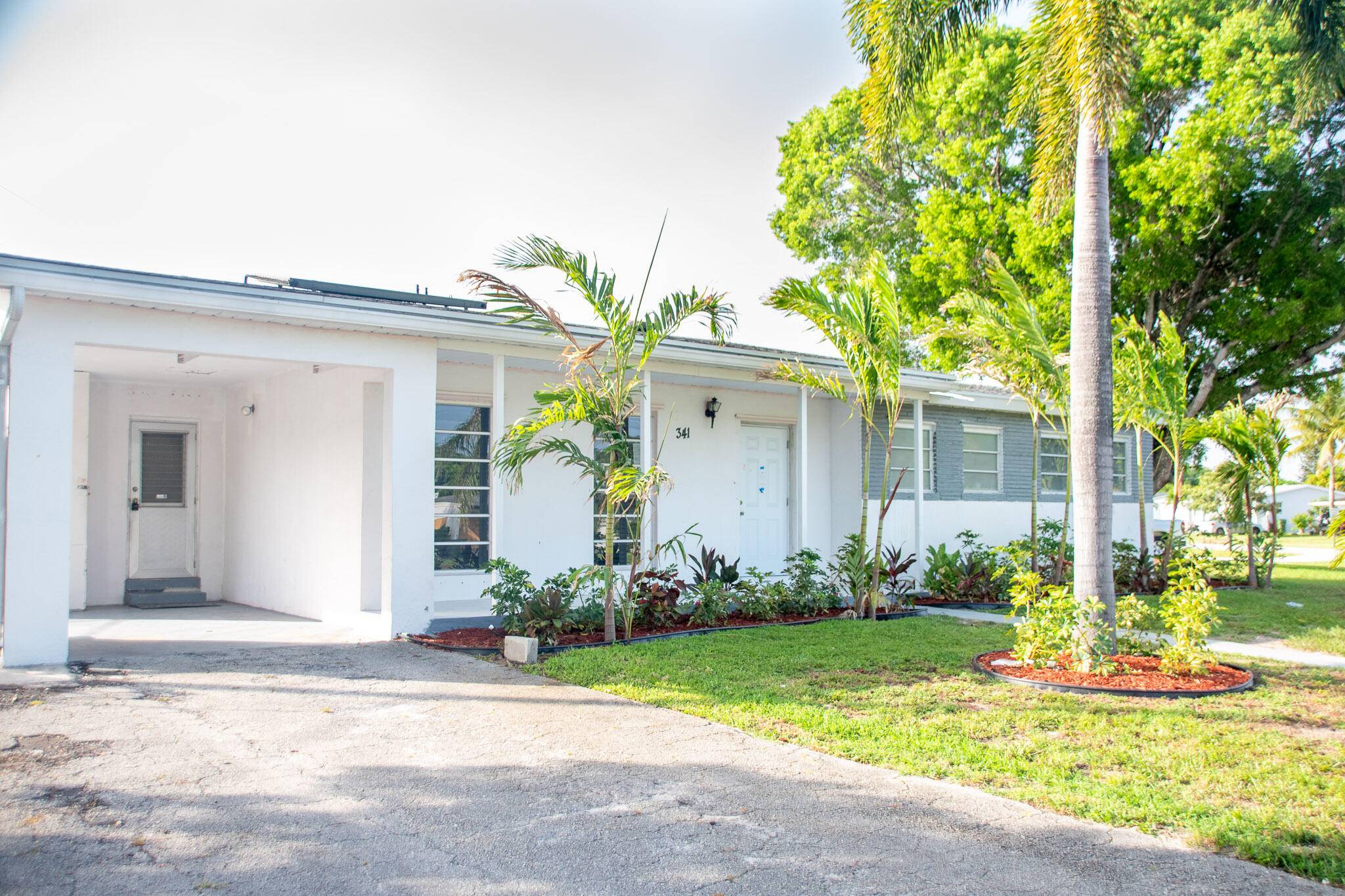 Palm Springs, FL 33461