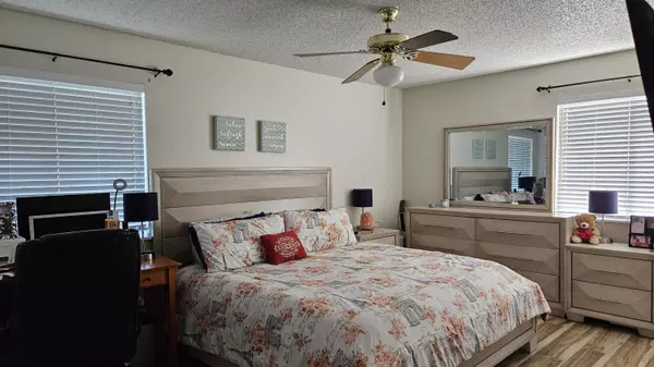 Royal Palm Beach, FL 33411,1192 Grandview CIR