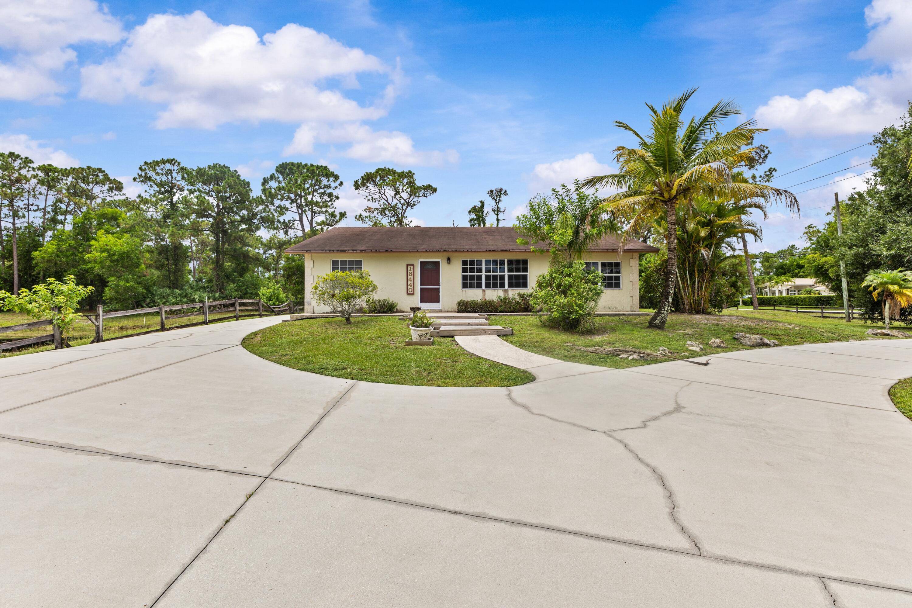 The Acreage, FL 33411,13440 N 53rd CT