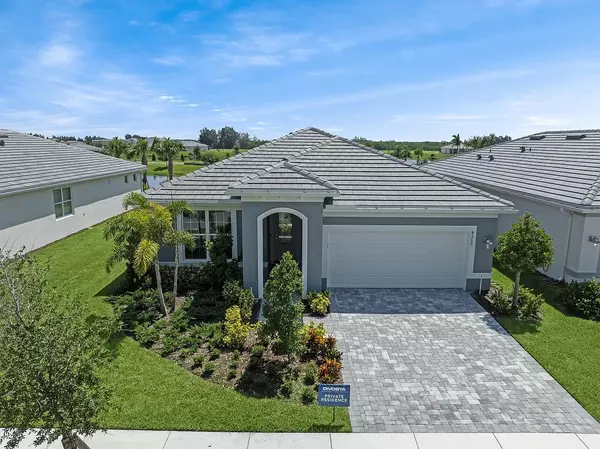 8360 Beagle TER, Vero Beach, FL 32967