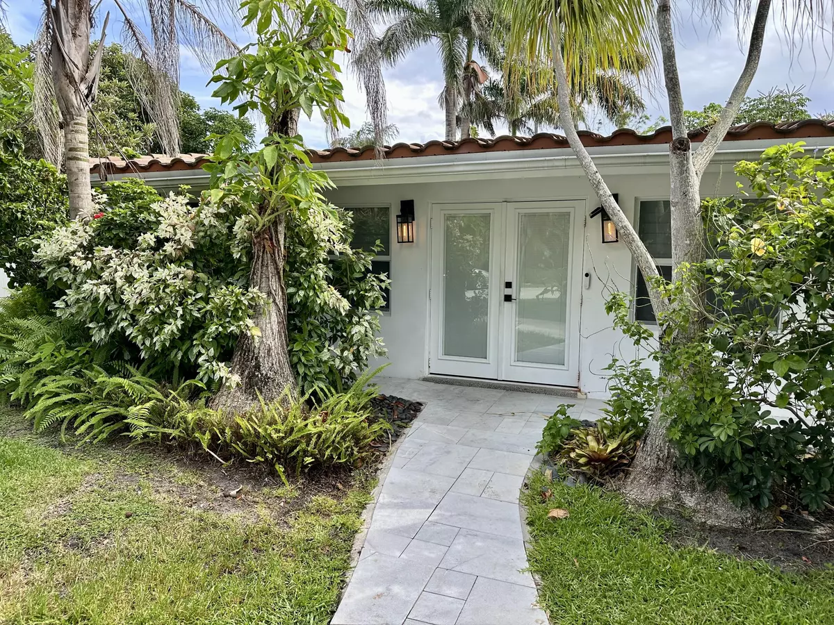 Delray Beach, FL 33444,212 Kings Lynn