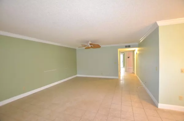 Port Saint Lucie, FL 34952,32 Lake Vista TRL 101