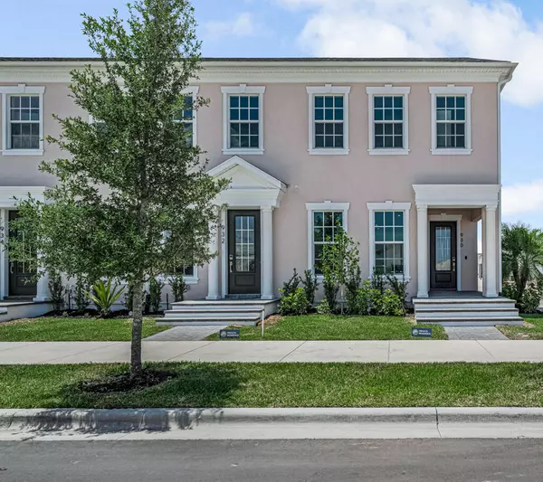 930 SW Prairie AVE, Palm City, FL 34990