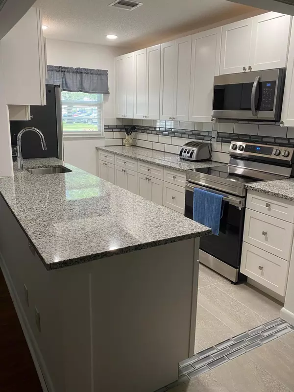 Delray Beach, FL 33484,14572 Canalview DR C