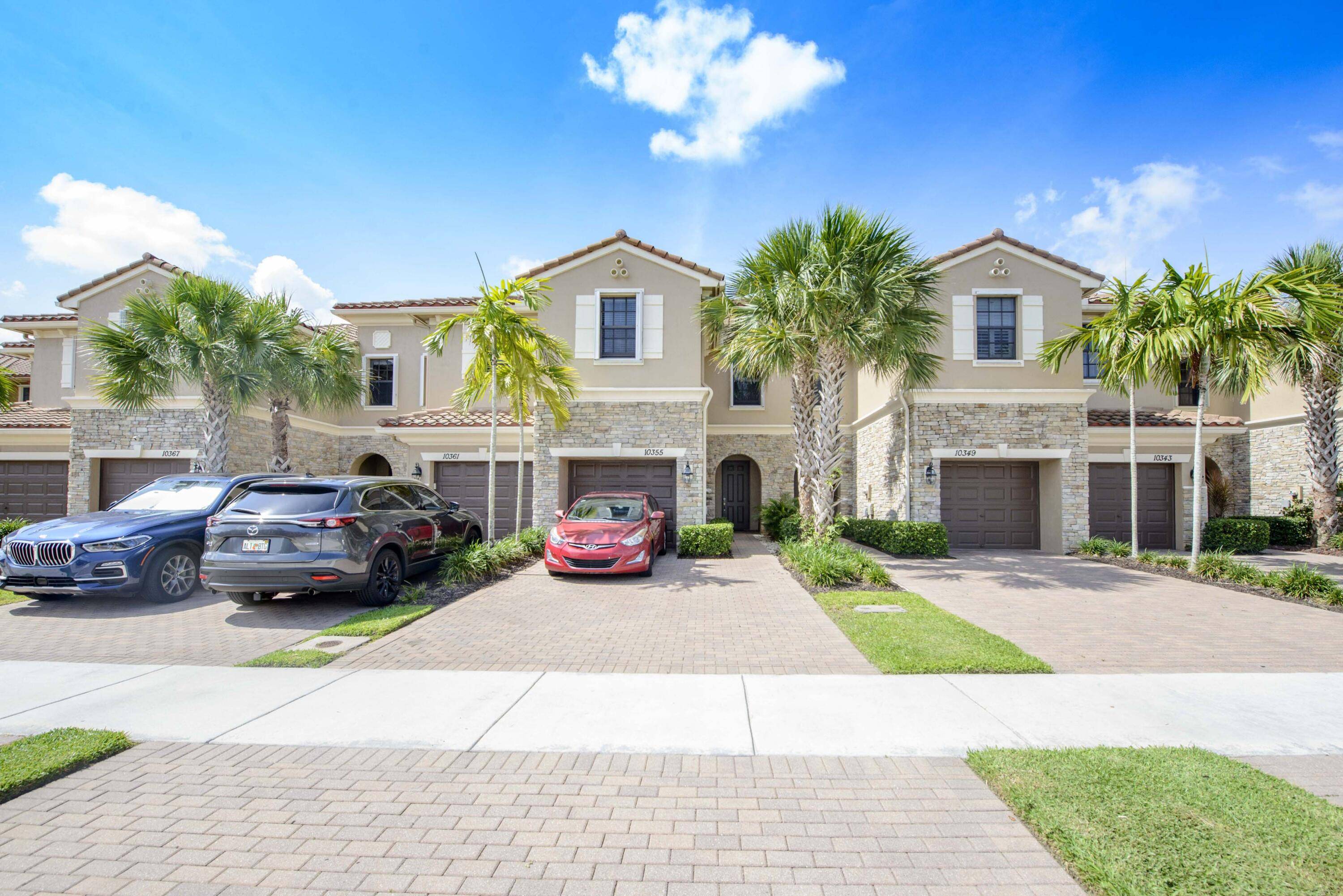 Wellington, FL 33449,10355 Wellington Parc DR