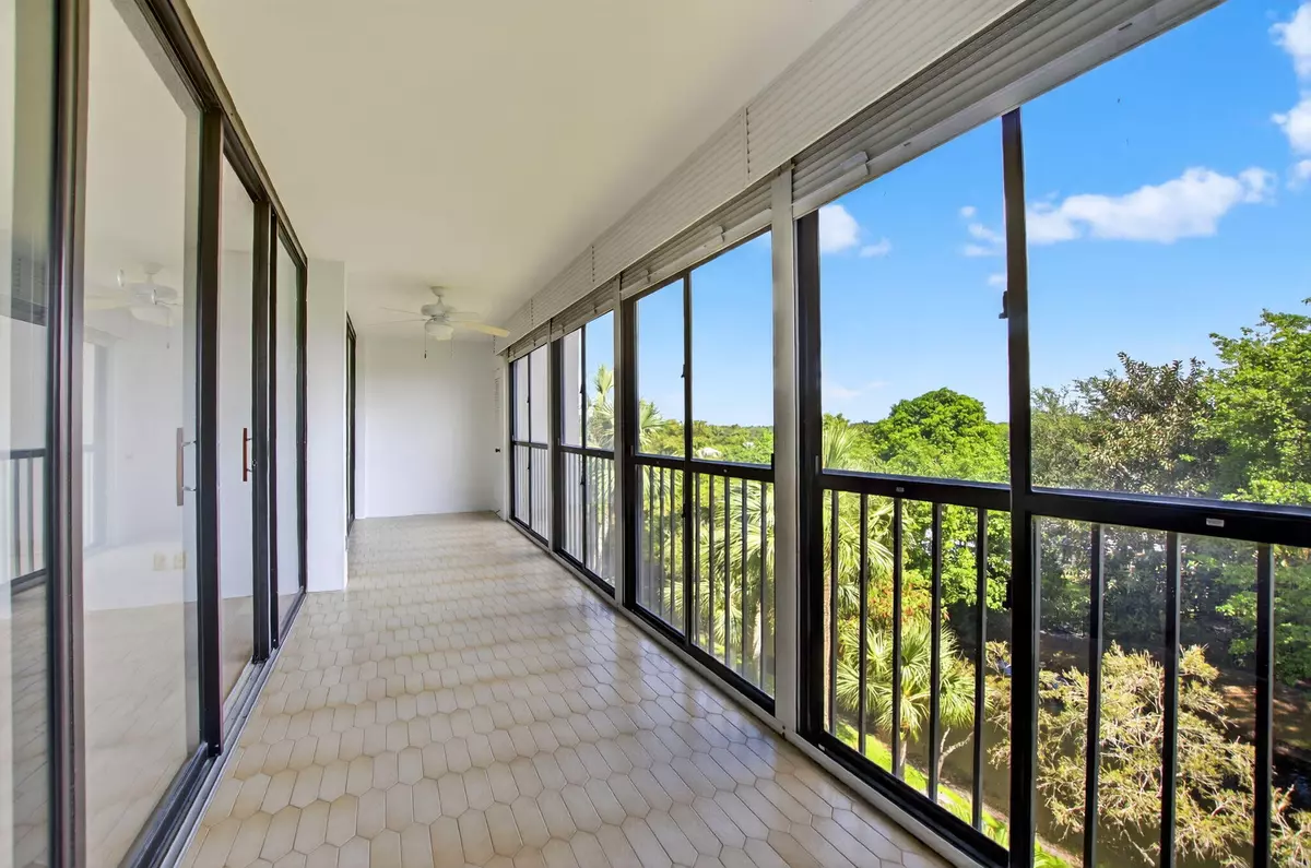 Boca Raton, FL 33434,20090 W W Boca West DR 356