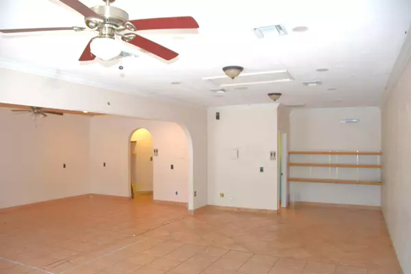 Jupiter, FL 33458,200 Hibiscus ST 204