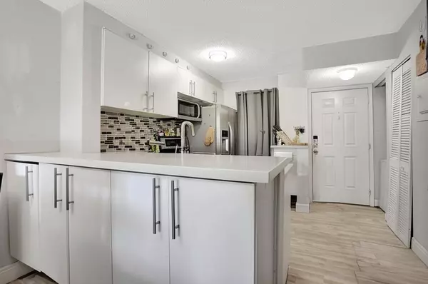 Pompano Beach, FL 33069,2216 N Cypress Bend DR 501