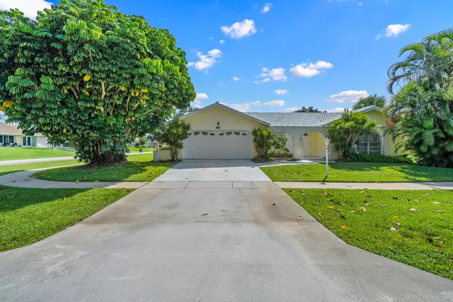 12754 Westport CIR, Wellington, FL 33414