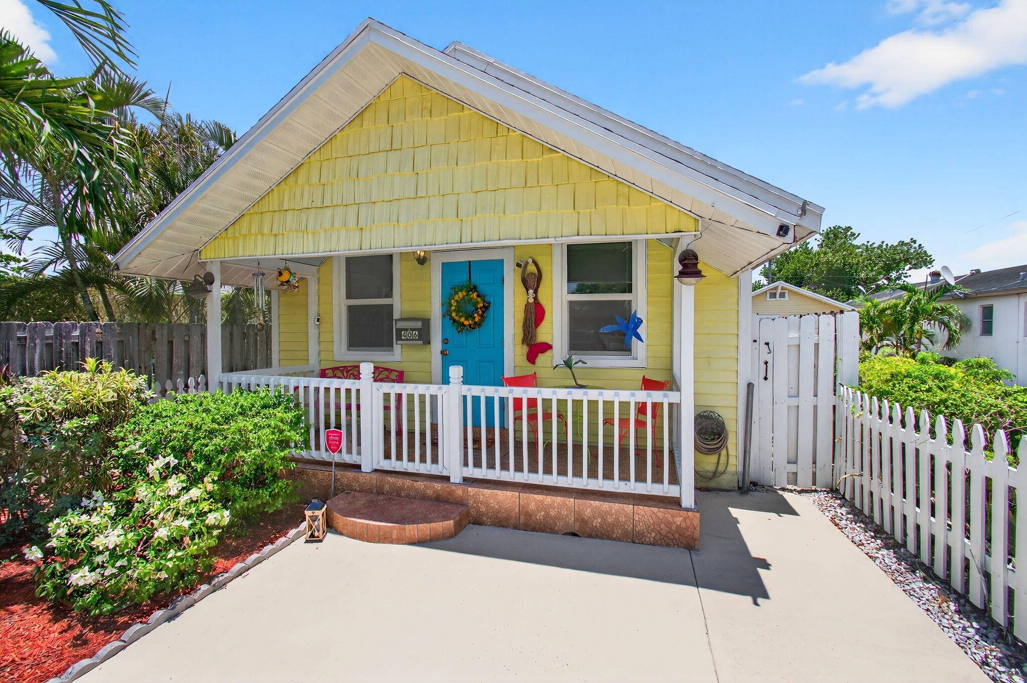 Lake Worth Beach, FL 33460,406 N D ST