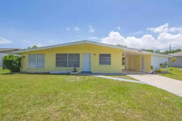 7707 James RD, Fort Pierce, FL 34951