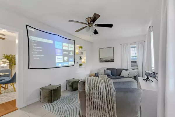 West Palm Beach, FL 33405,335 Malverne RD