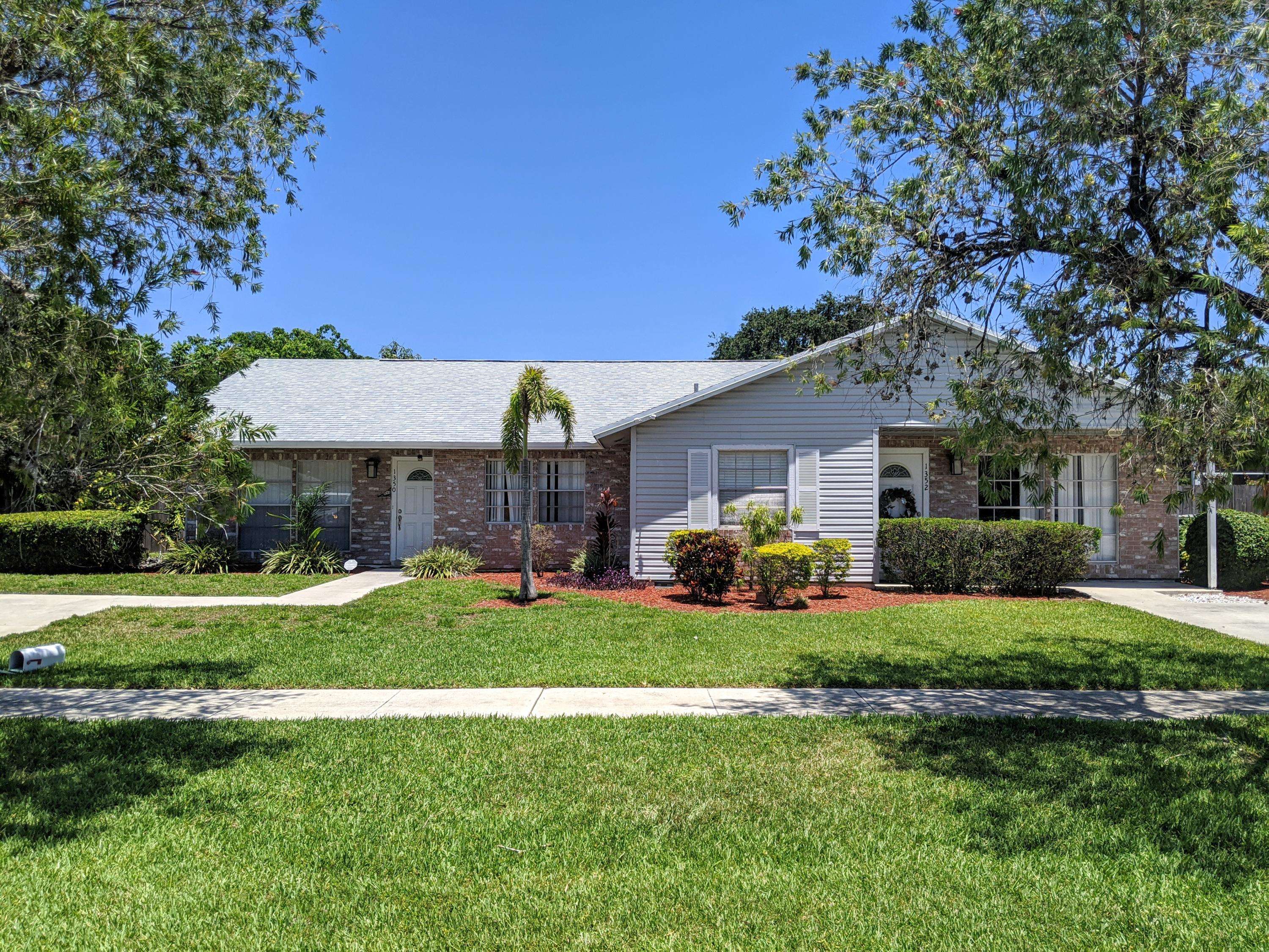 1350 Riverside CIR, Wellington, FL 33414