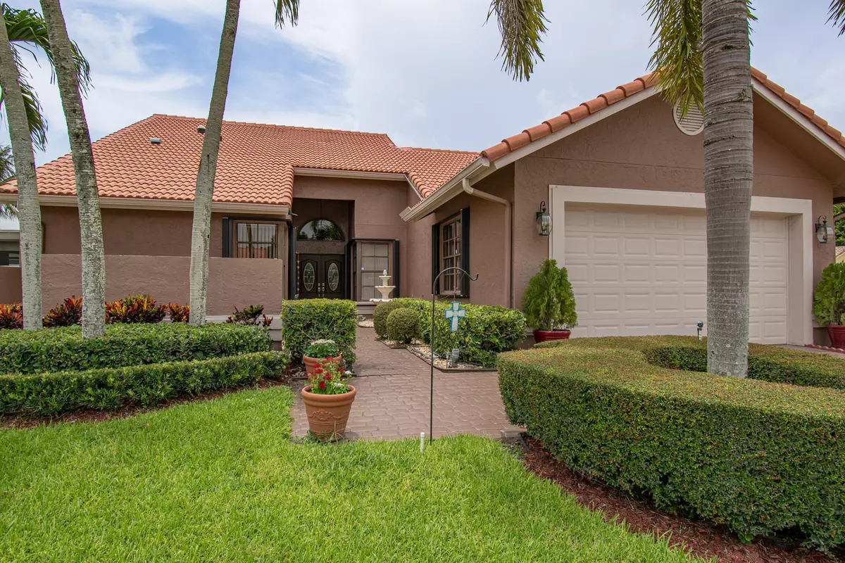 Boca Raton, FL 33498,19261 Cherry Hills TER