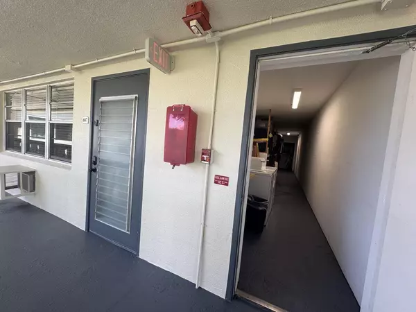 Deerfield Beach, FL 33442,687 Durham Y