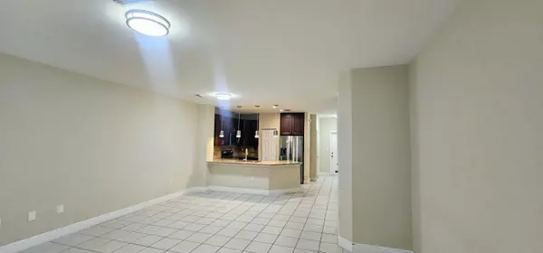 Stuart, FL 34997,5032 SE Mariner Garden Cir #C-15