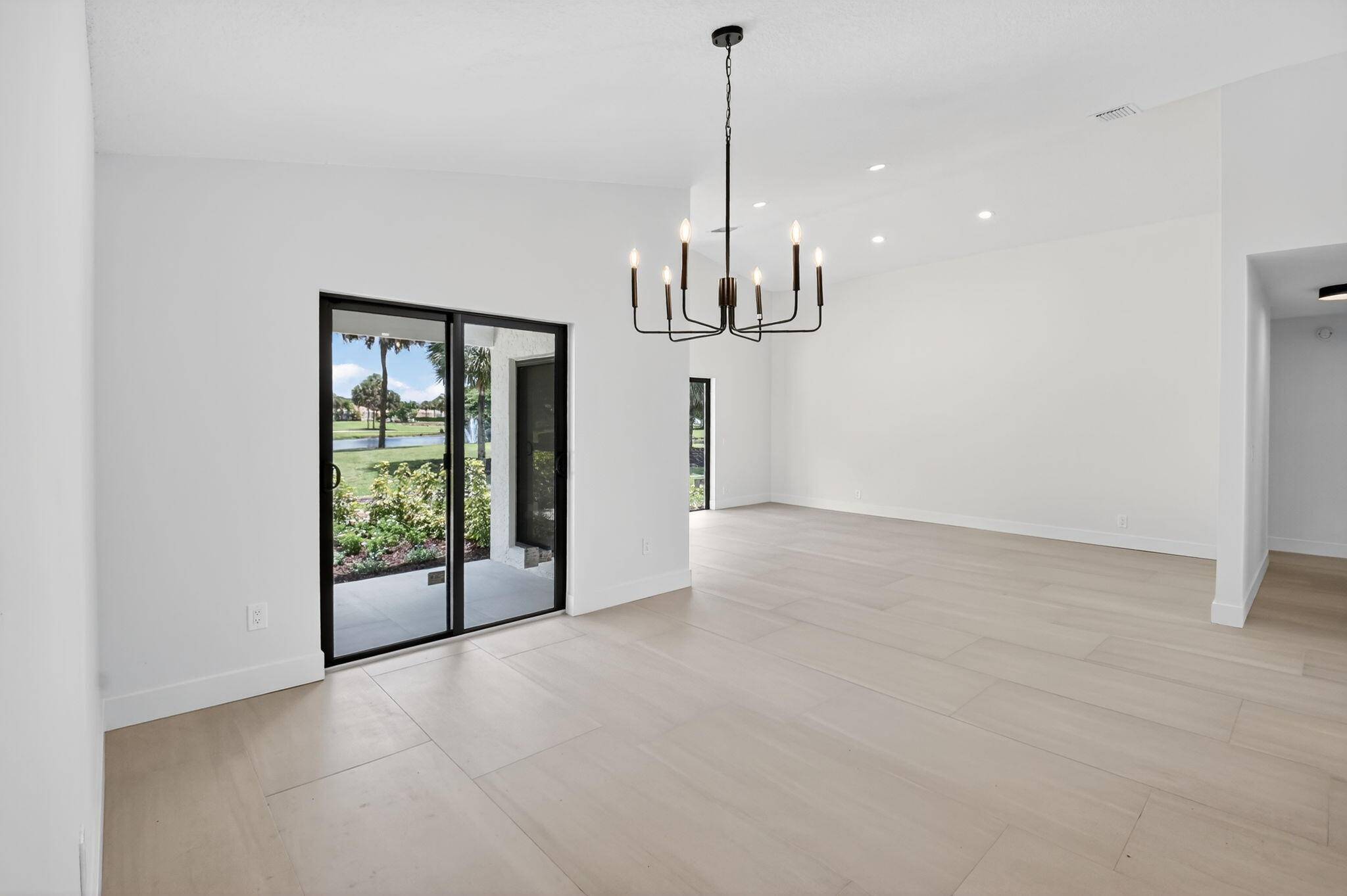 Delray Beach, FL 33484,16672 Boca Delray DR