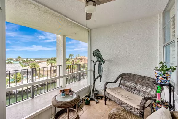 North Palm Beach, FL 33408,109 Paradise Harbour BLVD 412