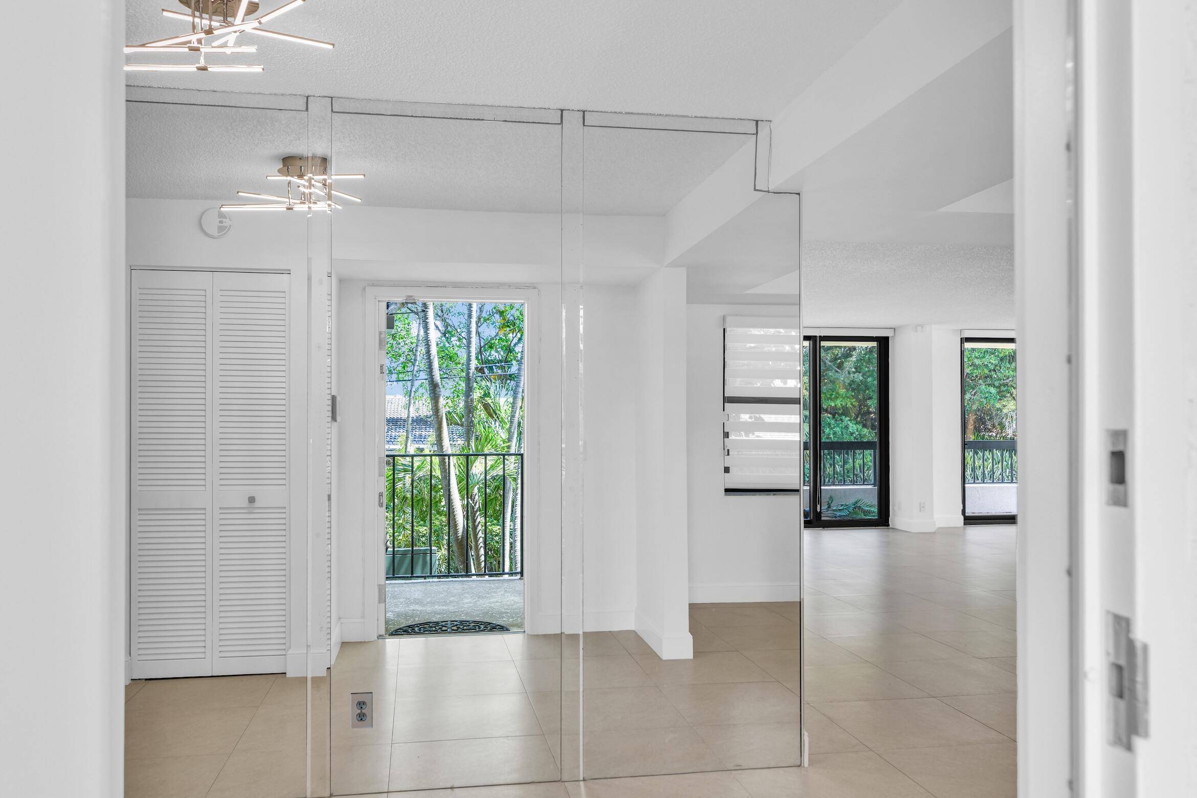 Boca Raton, FL 33432,277 N Ocean BLVD 1010