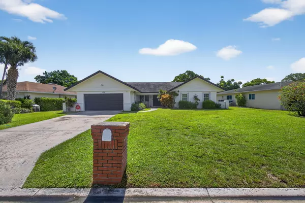 Royal Palm Beach, FL 33411,134 Meadowlark DR