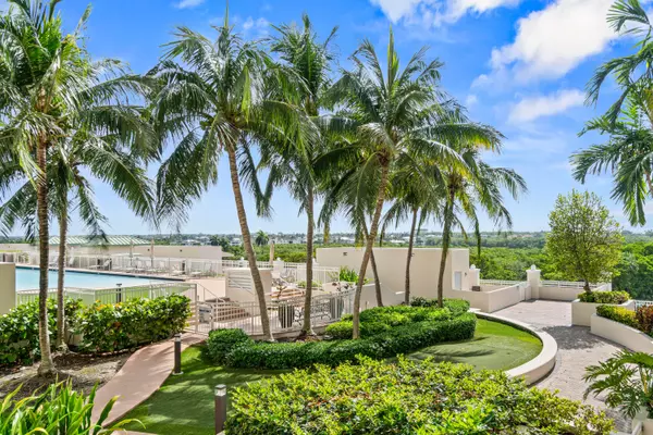 Boynton Beach, FL 33435,350 N Federal HWY 609