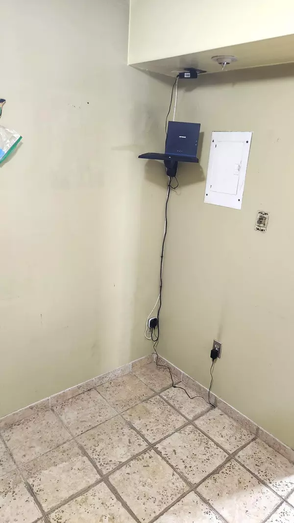 Lauderhill, FL 33319,4156 Inverrary DR 203