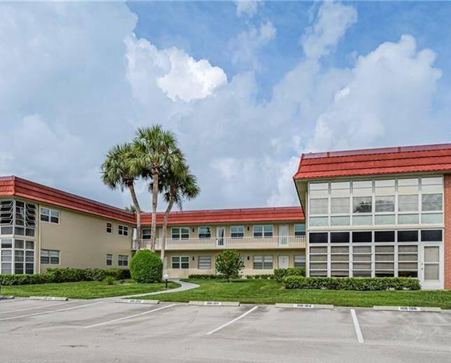108 Spring Lake CT 204, Vero Beach, FL 32962
