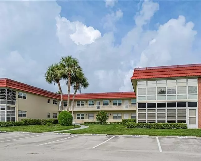 108 Spring Lake CT 204, Vero Beach, FL 32962