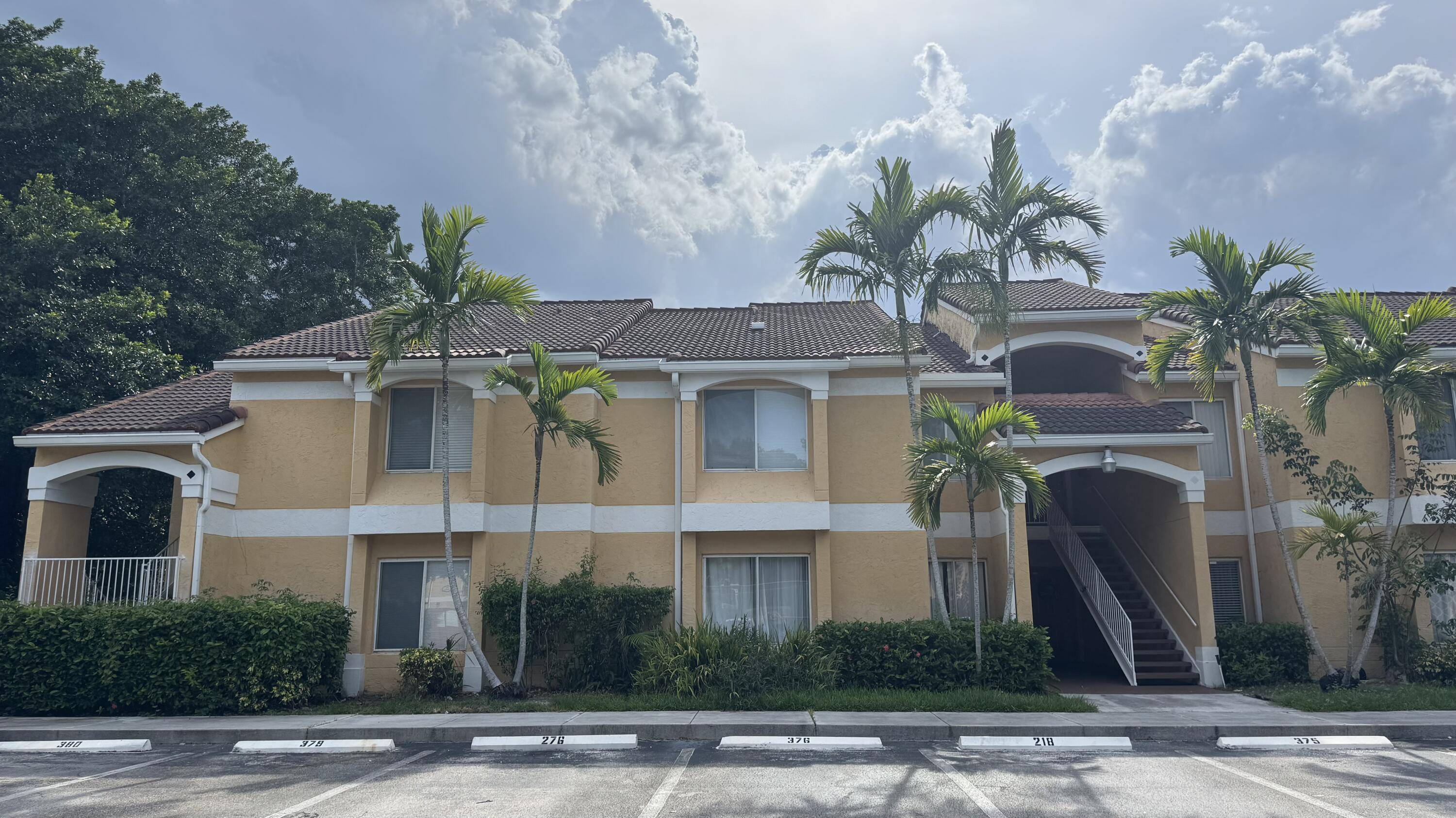 2662 NW 33 ST Corner, Oakland Park, FL 33309