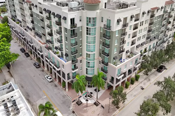 West Palm Beach, FL 33401,600 S Dixie HWY 356