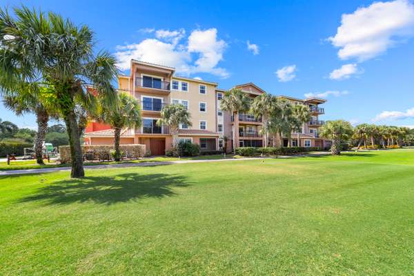 4190 Gator Greens WAY 25, Fort Pierce, FL 34982