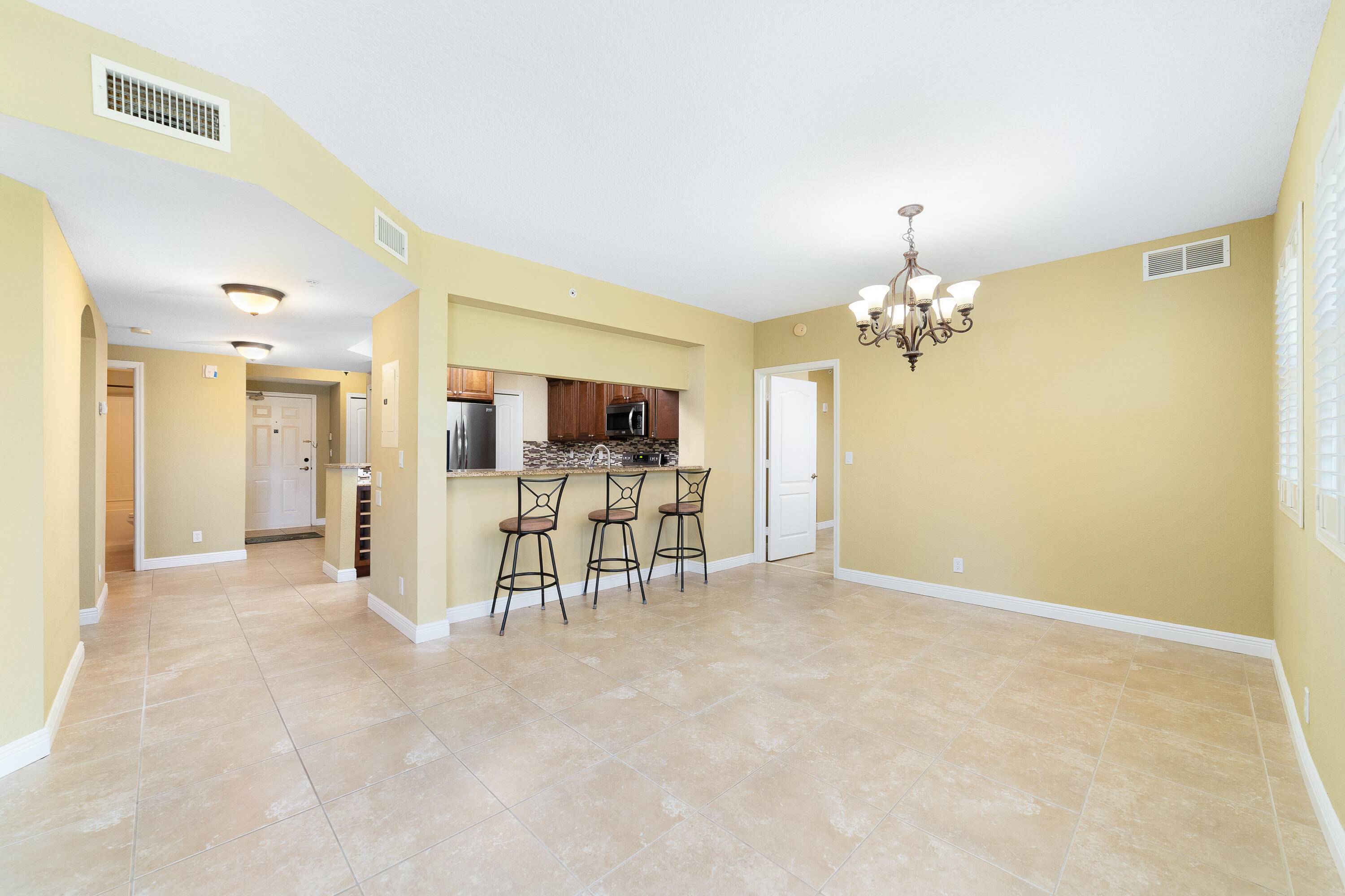 Fort Pierce, FL 34982,4190 Gator Greens WAY 25