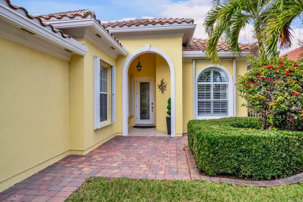 Vero Beach, FL 32967,5282 Eleuthra CIR