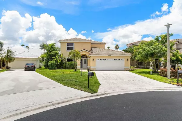 1984 White Coral WAY, Wellington, FL 33414