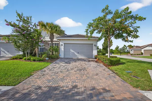 Loxahatchee, FL 33470,19762 Weathervane WAY