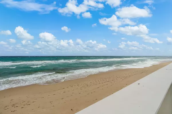 South Palm Beach, FL 33480,3580 S Ocean BLVD 8-B