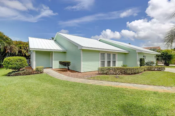 Stuart, FL 34997,3824 SE E Fairway