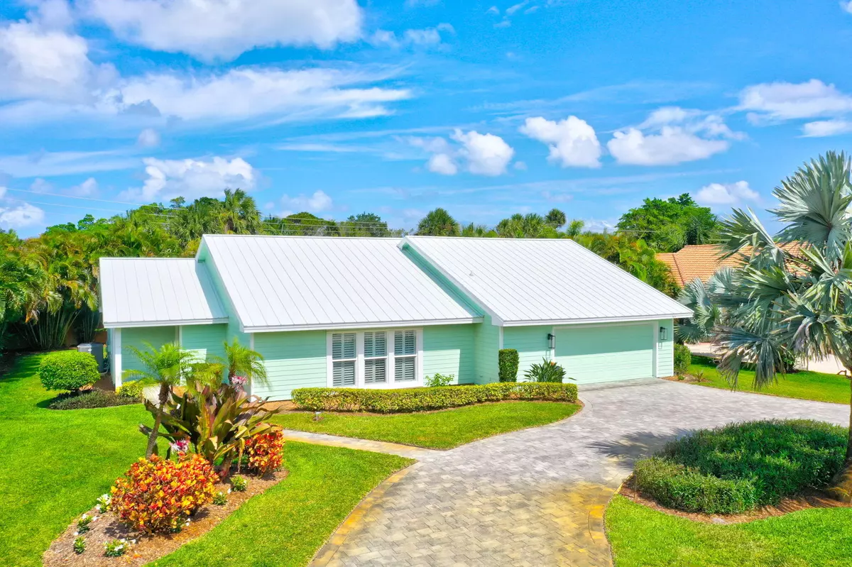 Stuart, FL 34997,3824 SE E Fairway