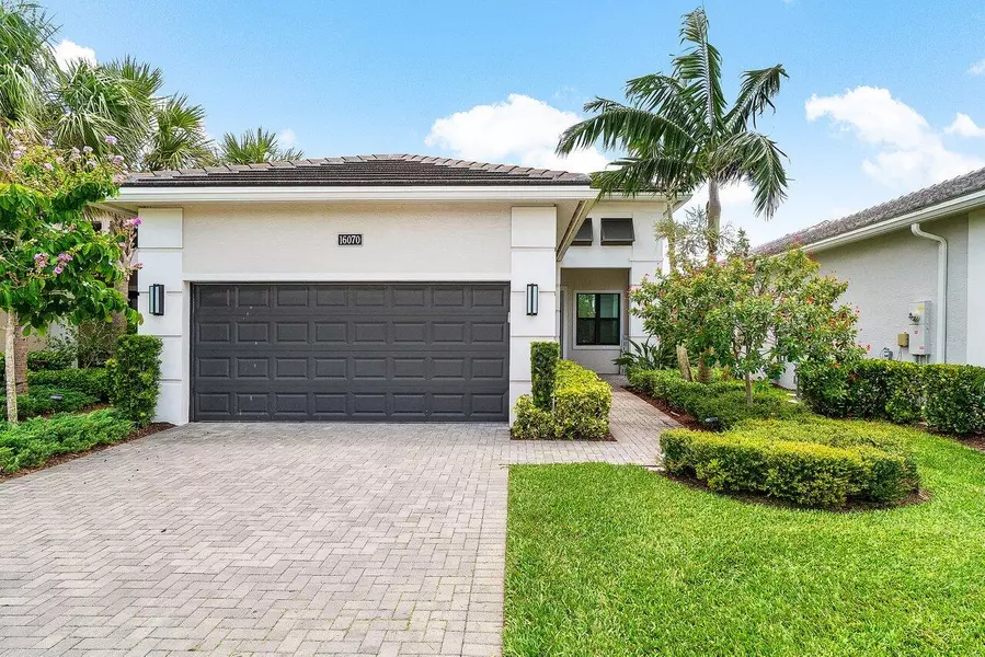 16070 Key Biscayne LN, The Acreage, FL 33470