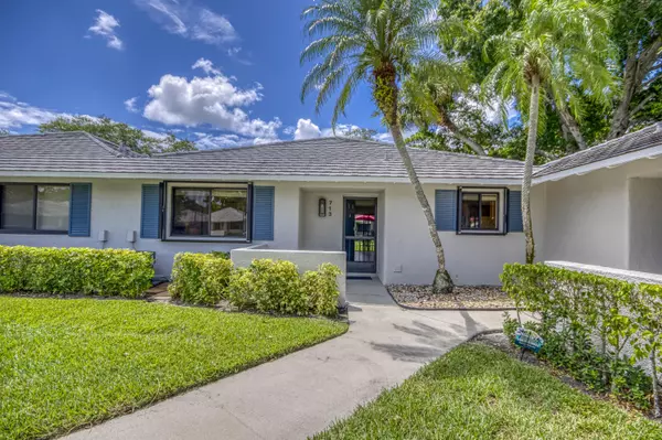 Palm Beach Gardens, FL 33418,713 Club DR