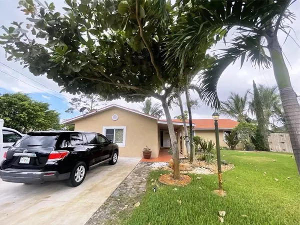4447 Melvin RD, Lake Worth, FL 33461