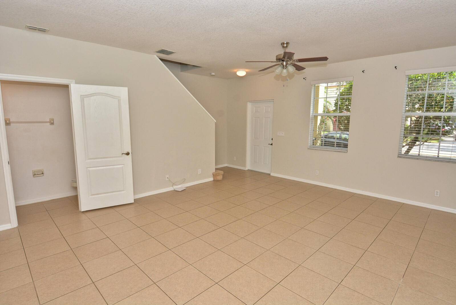 Port Saint Lucie, FL 34952,2138 SE Grand DR