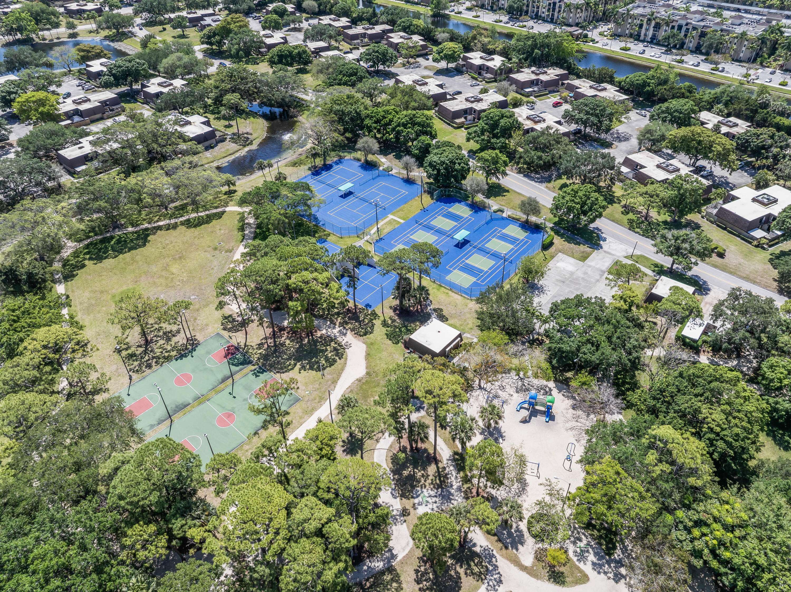 Palm Beach Gardens, FL 33418,1204 12th LN