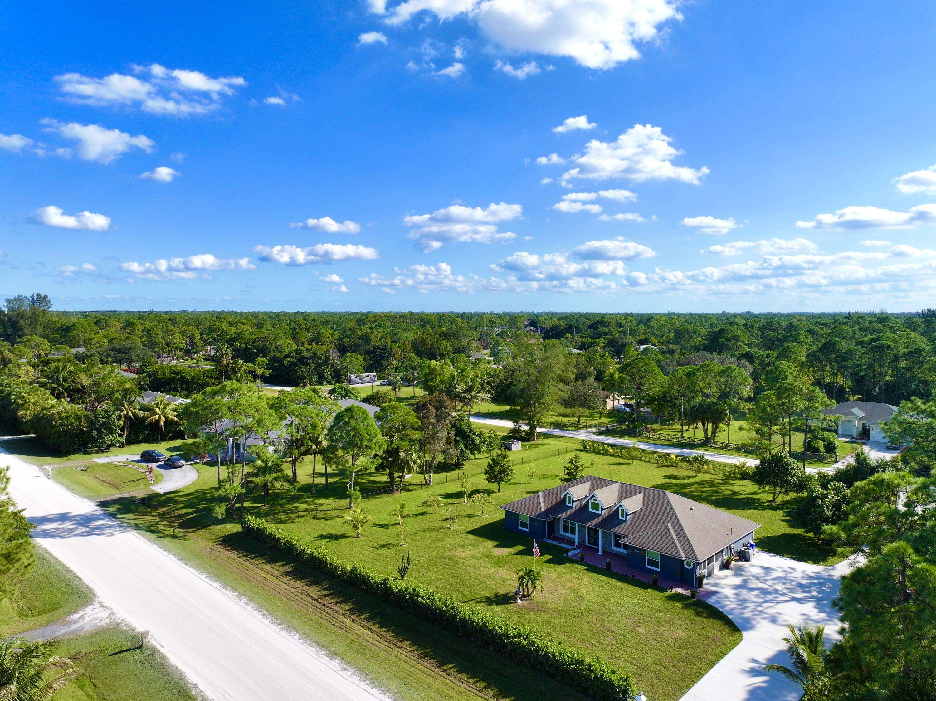 Loxahatchee, FL 33470,16368 Murcott BLVD