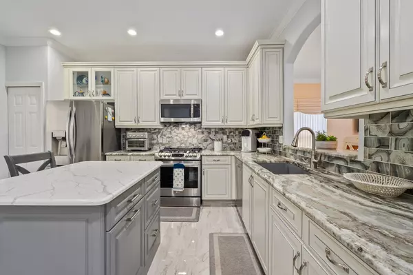 Port Saint Lucie, FL 34986,397 NW Breezy Point LOOP