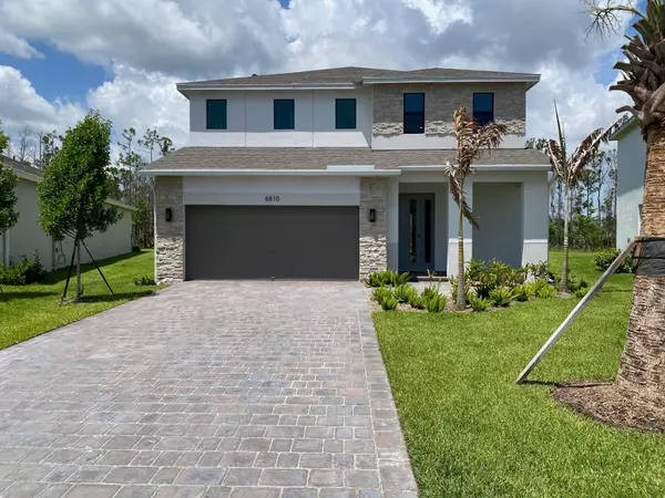 6810 SE Park Trace DR, Stuart, FL 34997