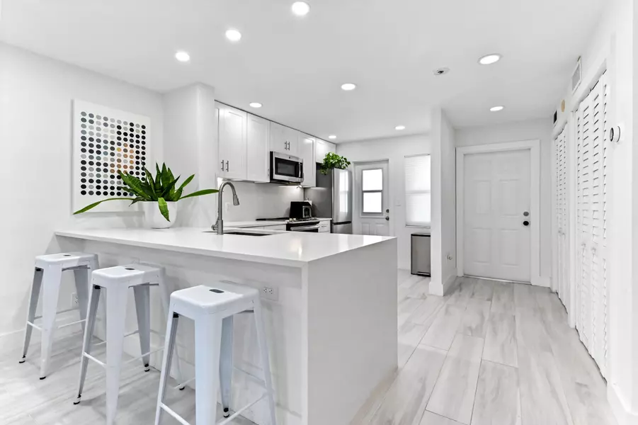 2871 N Ocean BLVD C211, Boca Raton, FL 33431